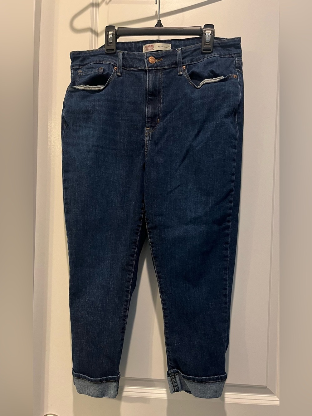 Women’s  LEVI”S  Mid- Blue  Mid- Rise Stretch  Cropped Capri Jeans  Size 12 /W31